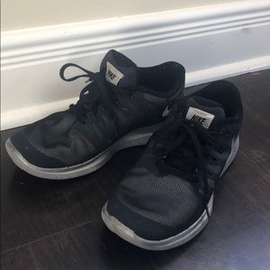 Black & Silver NIKE H2O Repel Free 5.0